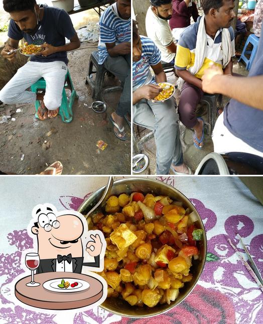Food at Madan Makka Bhandar