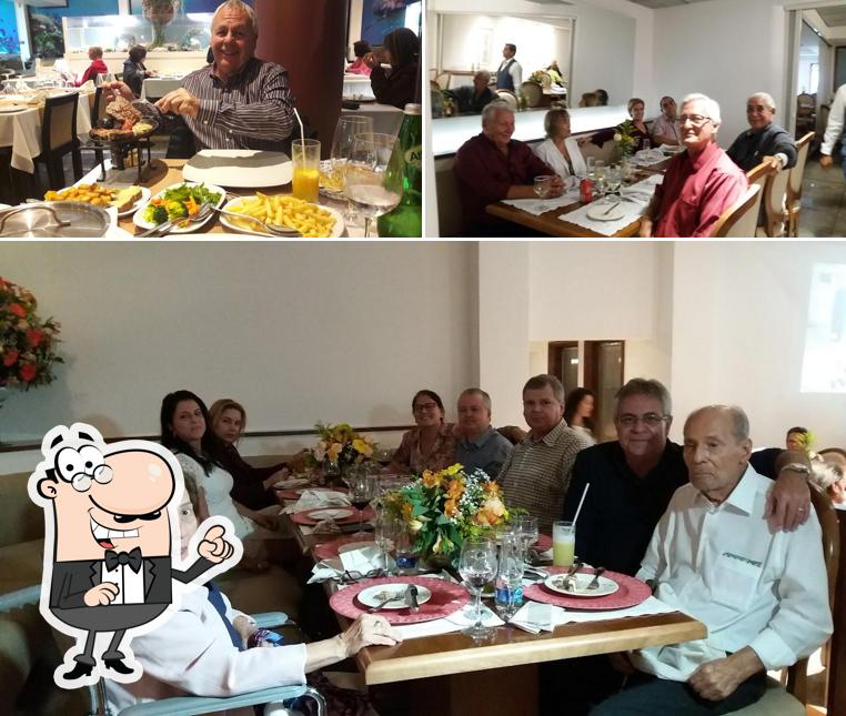 Veja imagens do interior do Restaurante Lareira Portuguesa