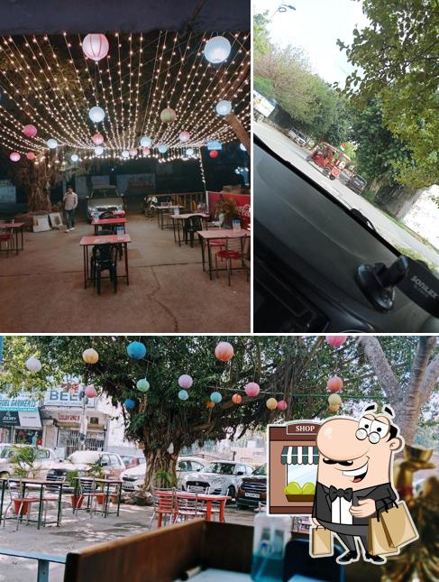 The exterior of Chandni Chowk Resturant