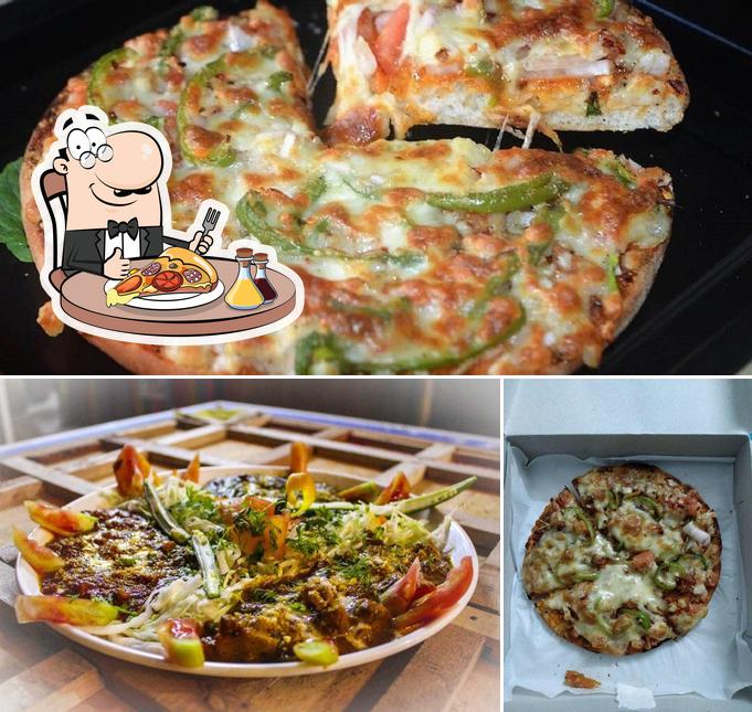 Pick pizza at FoodXD