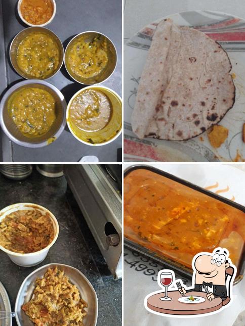 Food at Maa Ki Rasoi