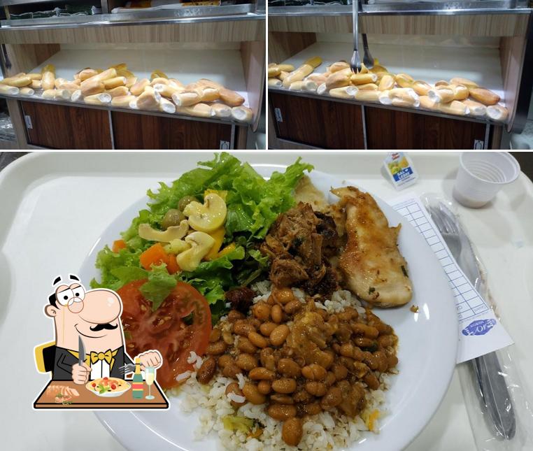 Comida em MV Delicatessen