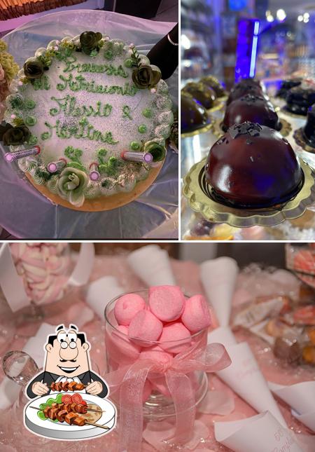 Cibo al CAFFETTERIA SAVARIS