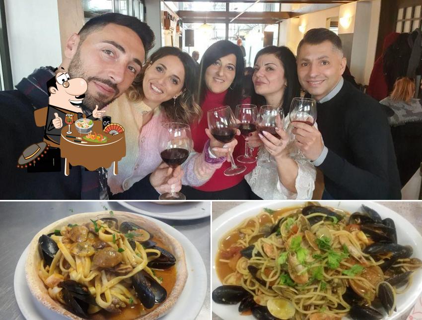 Guarda la immagine che mostra la cibo e nozze di La Favorita Cormons