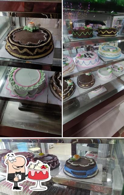 Cake World