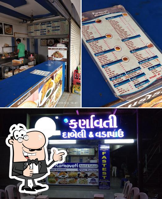New Karnavati Dabeli & Vadapav