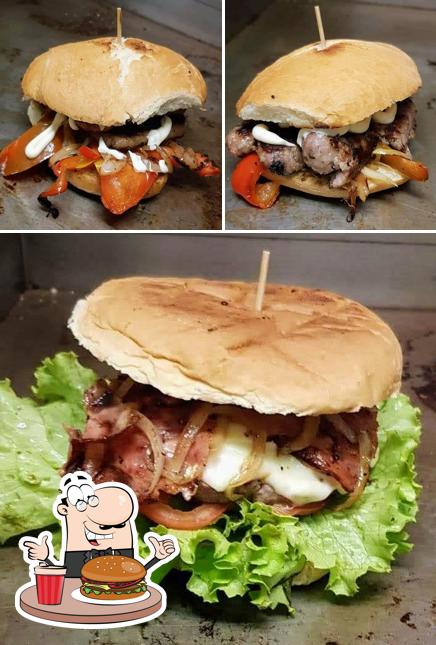Ordina un hamburger a Non Solo Pizza