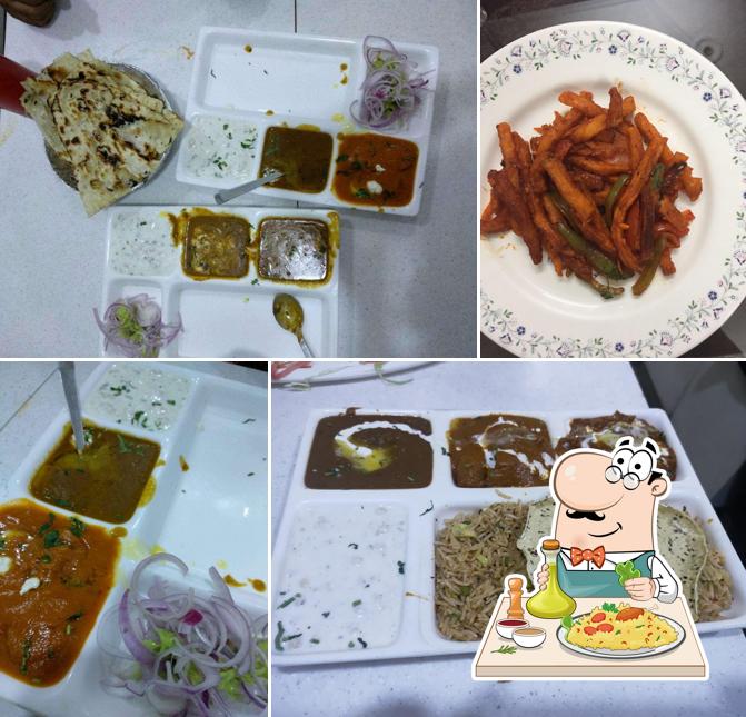 Meals at Honey's Veg