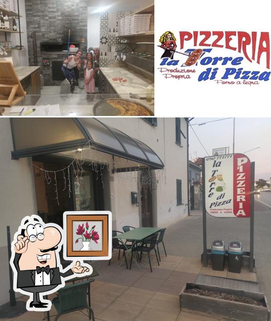 Dai un'occhiata agli interni di Pizzeria La Torre di Pizza