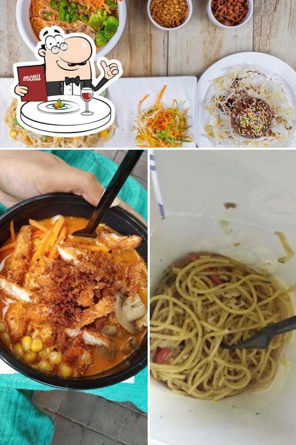 Food at The Noodle Story