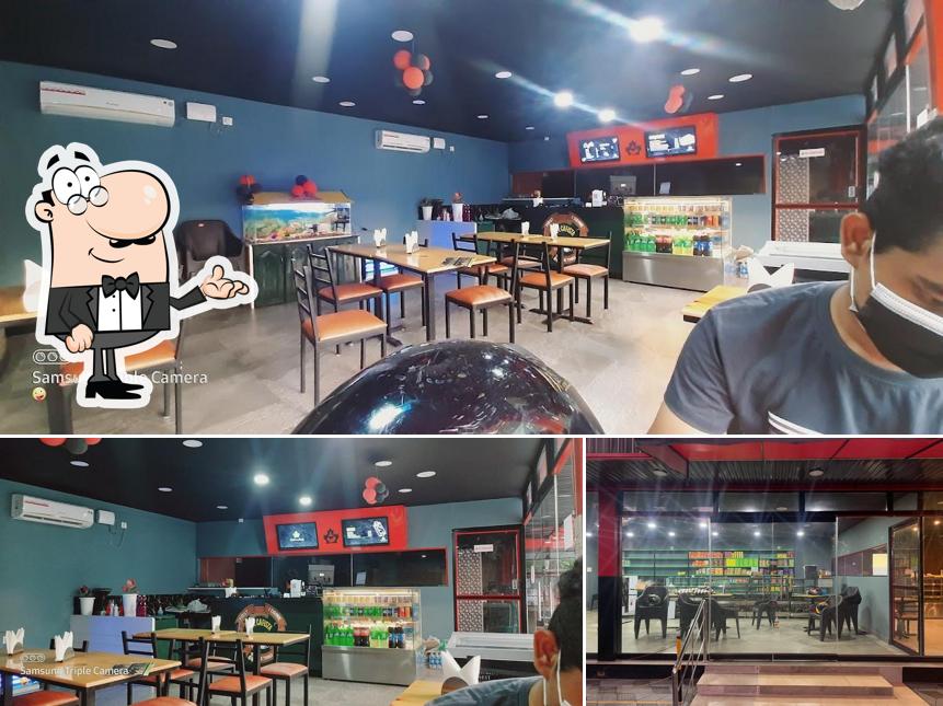 Check out how Cafe Cafista looks inside
