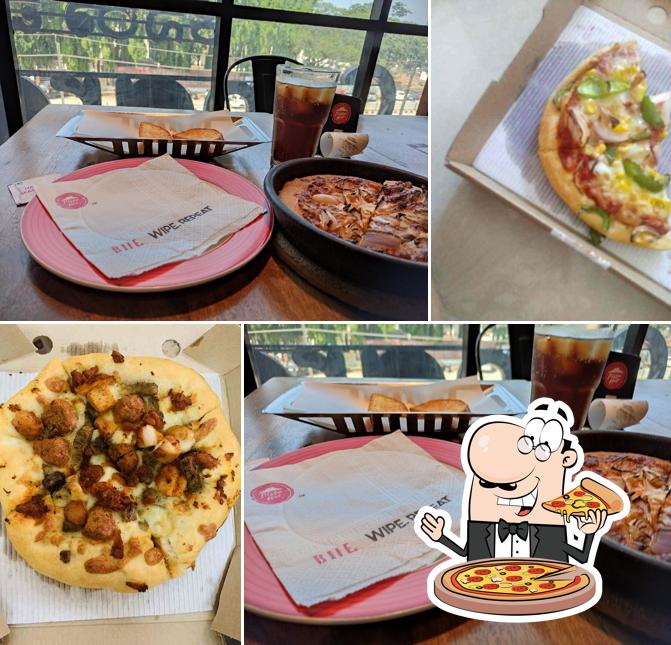 At Pizza Hut Canara Mall, Manipal, you can get pizza