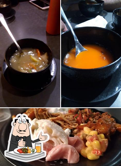 Food at Pizza Zone