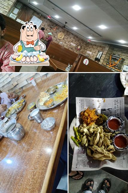 Oysters at Hotel Ravechi and Tea