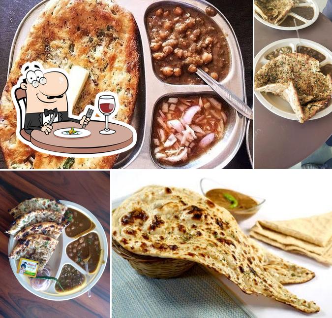 Meals at Kulcha Bites - Amritsari Kulcha