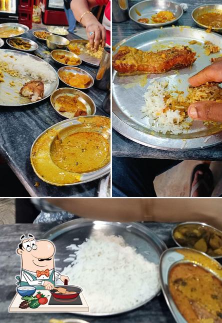 Chicken curry at Anamika Restaurant