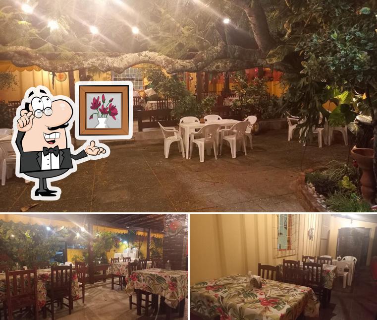 O interior do Casa Sabor do Crepe