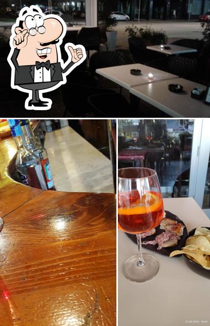 Gli interni di Spritz Hours