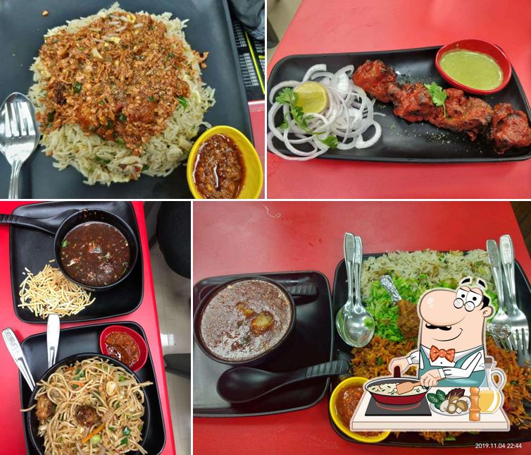 Fried rice at Aao Kabhi Grand Haweli Pe
