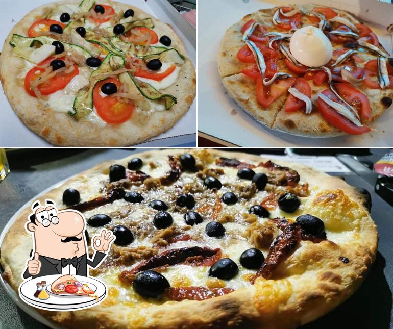 Prova una pizza a Pub Black Storm degli Svarionati