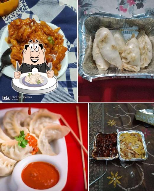 Dumplings at Chinese Mania