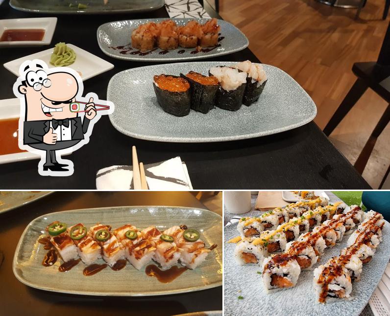 Il sushi è un pasto famoso tipico del Giappone
