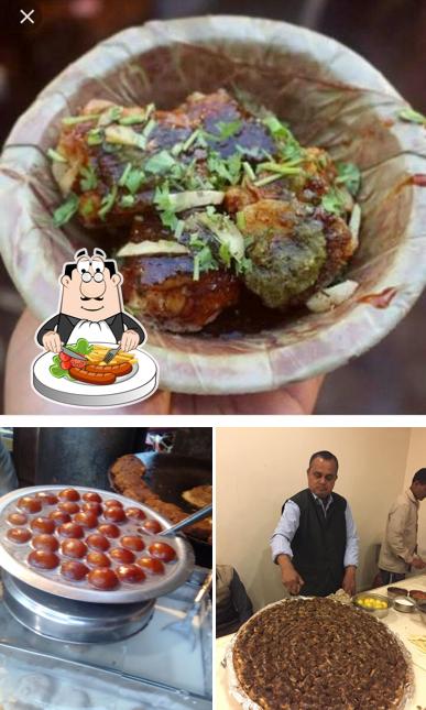 Meals at Shri Kalika Chat Shop