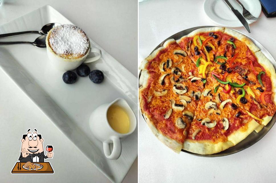 Try out pizza at The Champagne Lounge - The Oberoi Mumbai