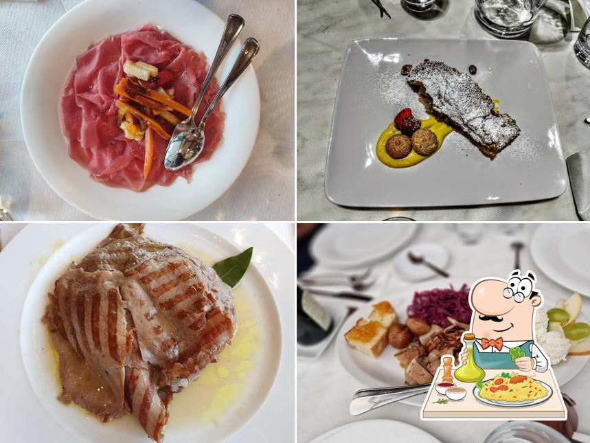 Platti al Ristorante Trattoria "Acetaia del Balsamico Trentino"