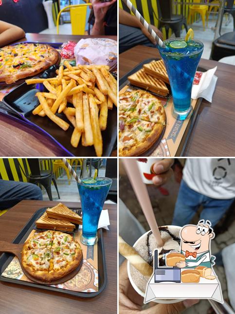 Garlic bread at One Bite Mirganj