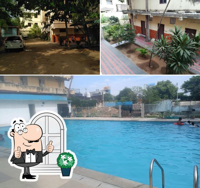 You can get some fresh air at the outside area of Hotel Preithaa Garden
