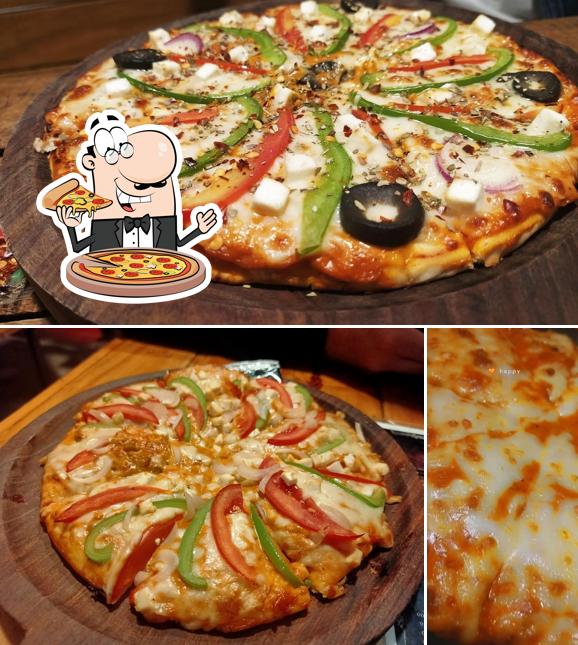 Try out pizza at Desi Chai Theka