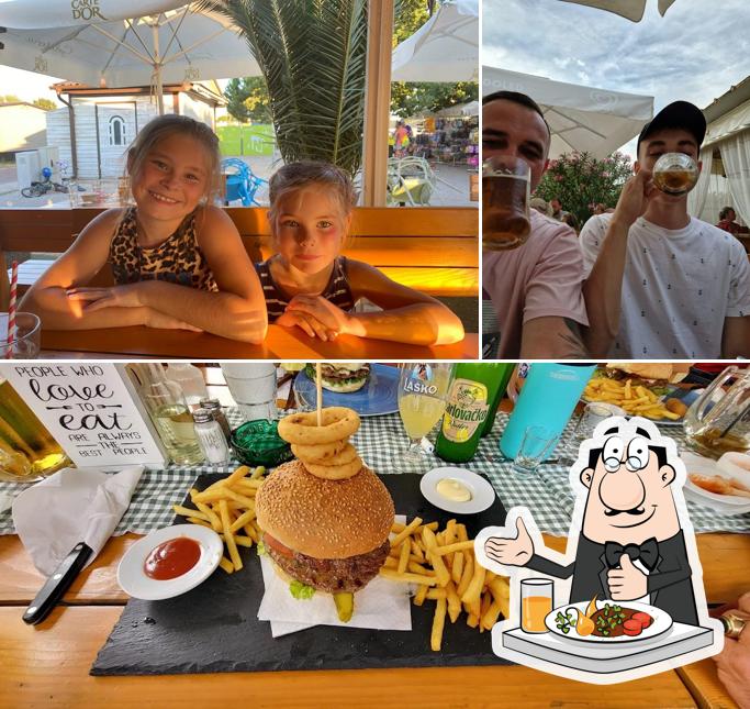 Bistro La Venta si caratterizza per la cibo e bevanda