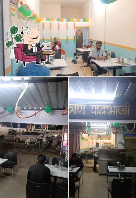 The interior of Aamantran Paavbhaji