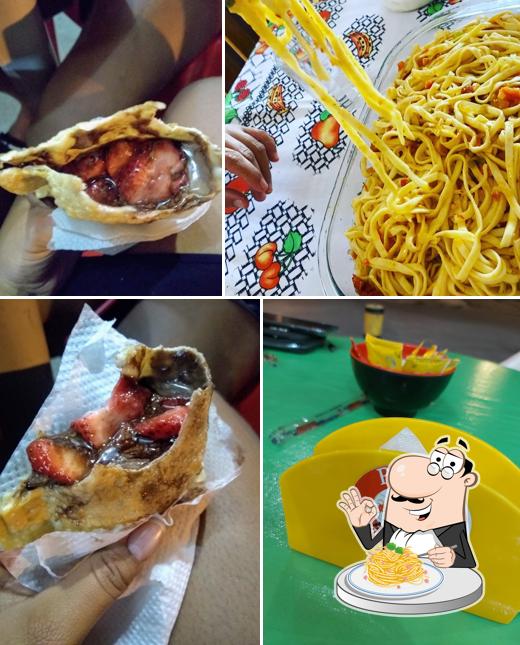 Espaguete carbonara em Pastel do João