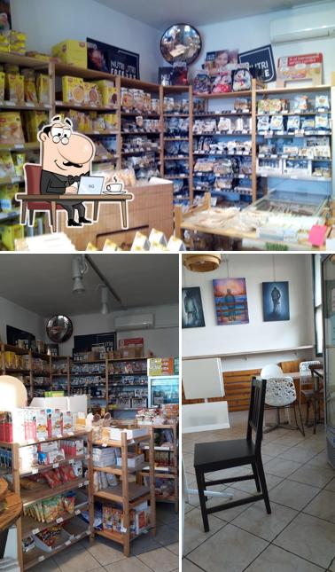 Siediti a un tavolo di Senza Spiga
