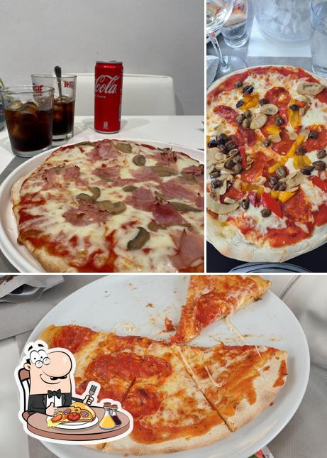 Ordina una pizza a Bar Onnolulu