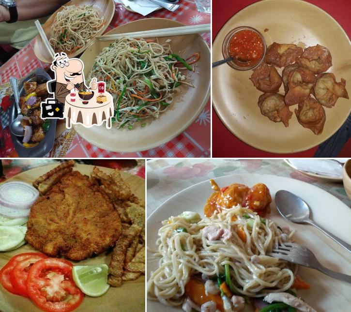 Food at Hong Kong Chinese Restaurant