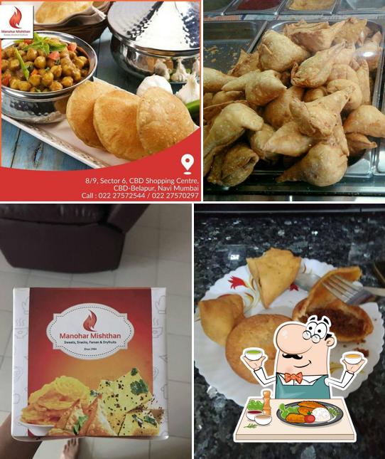 Food at Manohar Mishthan