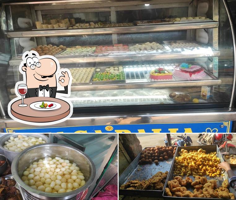 Food at Hotel Jagabalia(ଜଗାବଳିଆ ହୋଟେଲ୍)