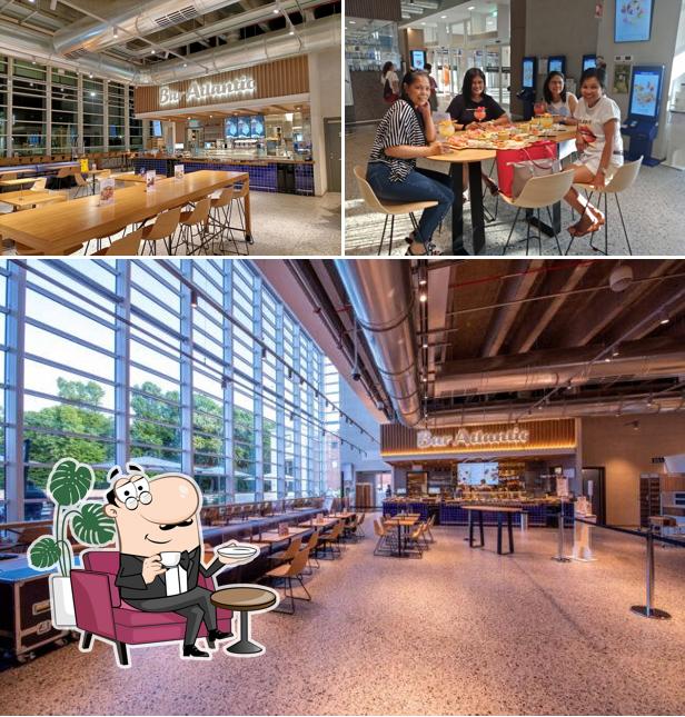 Gli interni di Bar Atlantic Esselunga