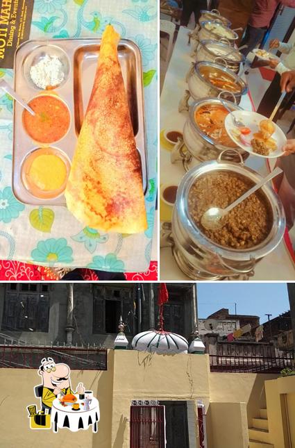 Among various things one can find food and exterior at Moti Mahal Restaurant
