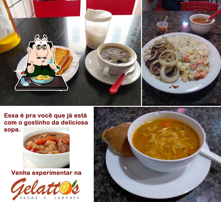 Gelattos sucos e lanches