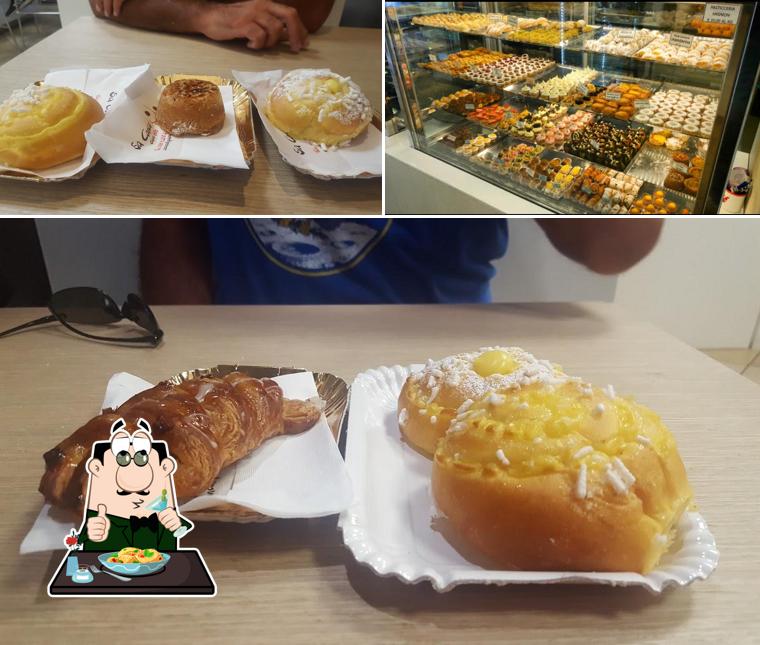 Cibo al Pasticceria Caffetteria Sa Conca