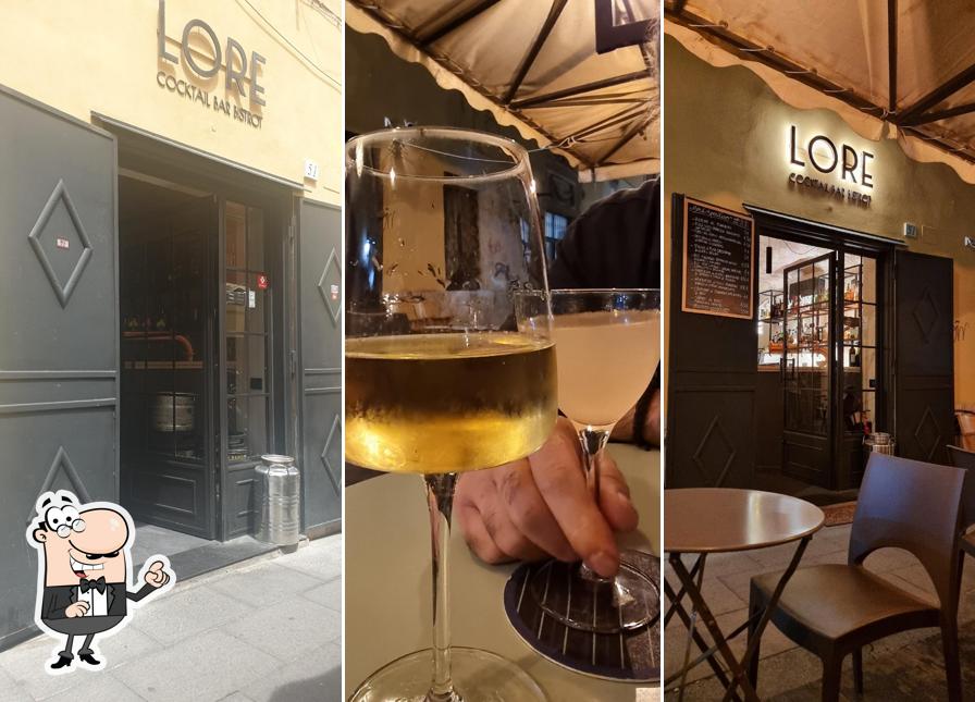 Siediti a un tavolo di LORE