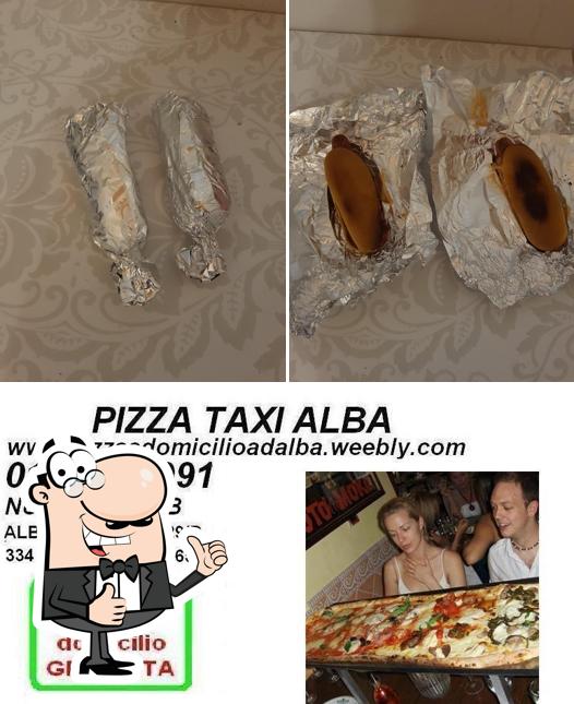 Ecco una foto di Pizza Taxi