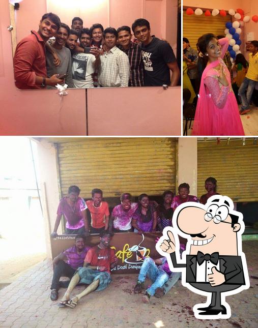 Cafe D3 - Dil Dosti Duniyadari