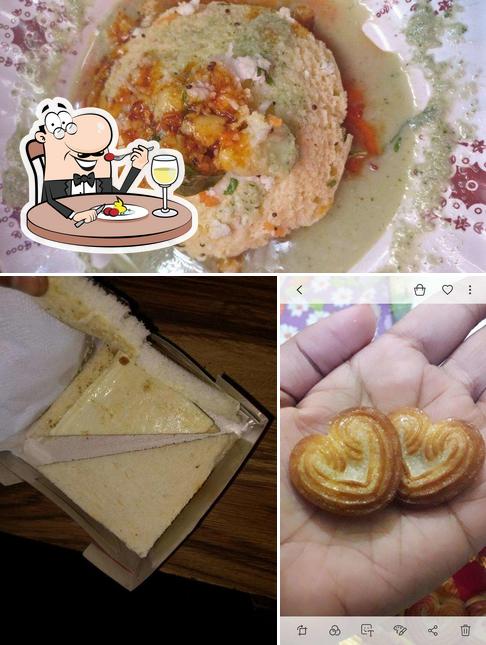 Food at Gupta's Sweets & Chats