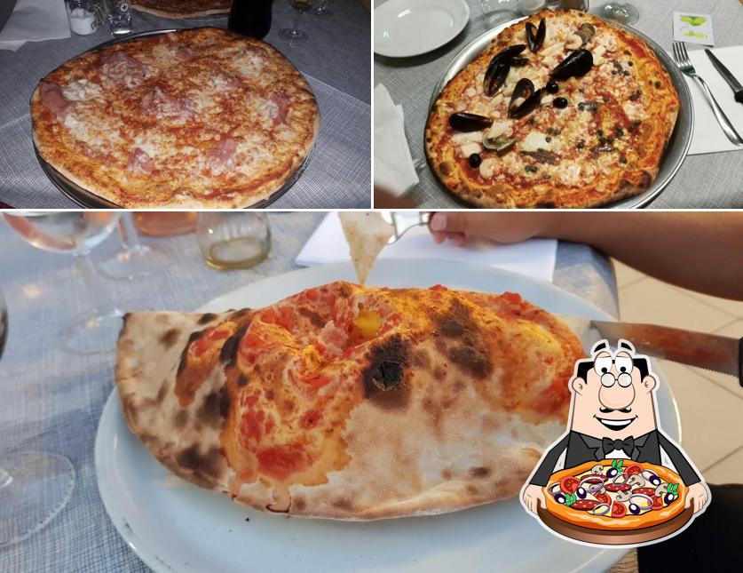 Scegli tra le svariate varianti di pizza