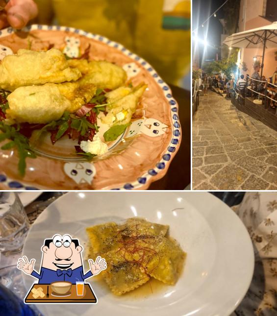 La cibo e esterno del ristorante